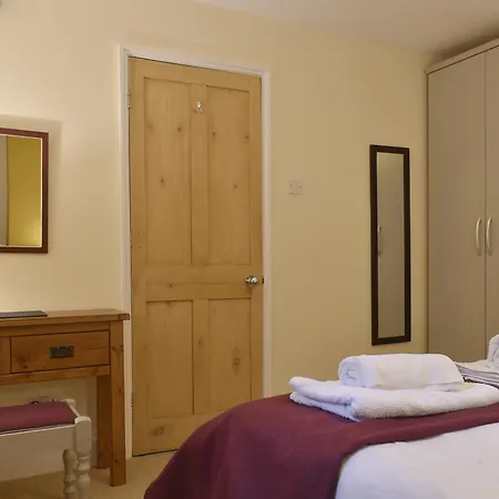 Holiday home The Garden - Uk32517 *