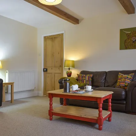 بيت للعطل The Garden - Uk32517 ويتبي