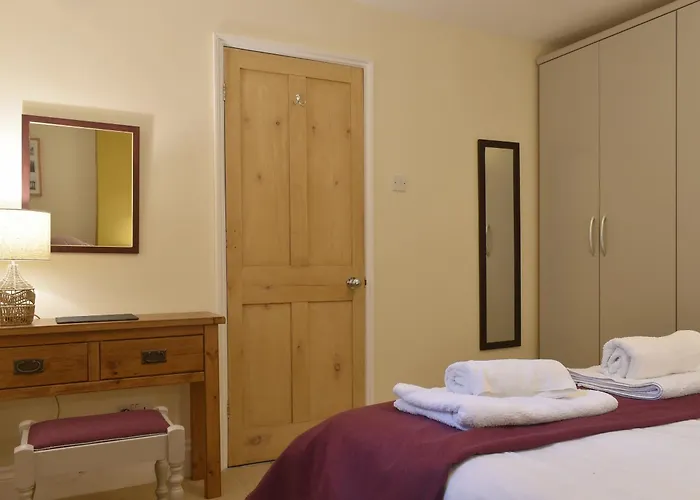 Holiday home The Garden - Uk32517 *