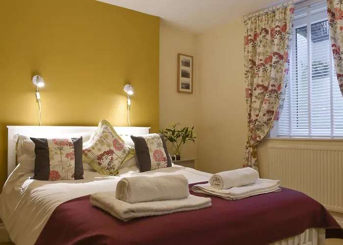 The Garden - Uk32517