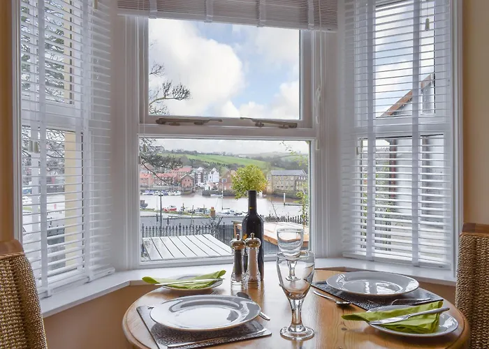 The Garden - Uk32517 *